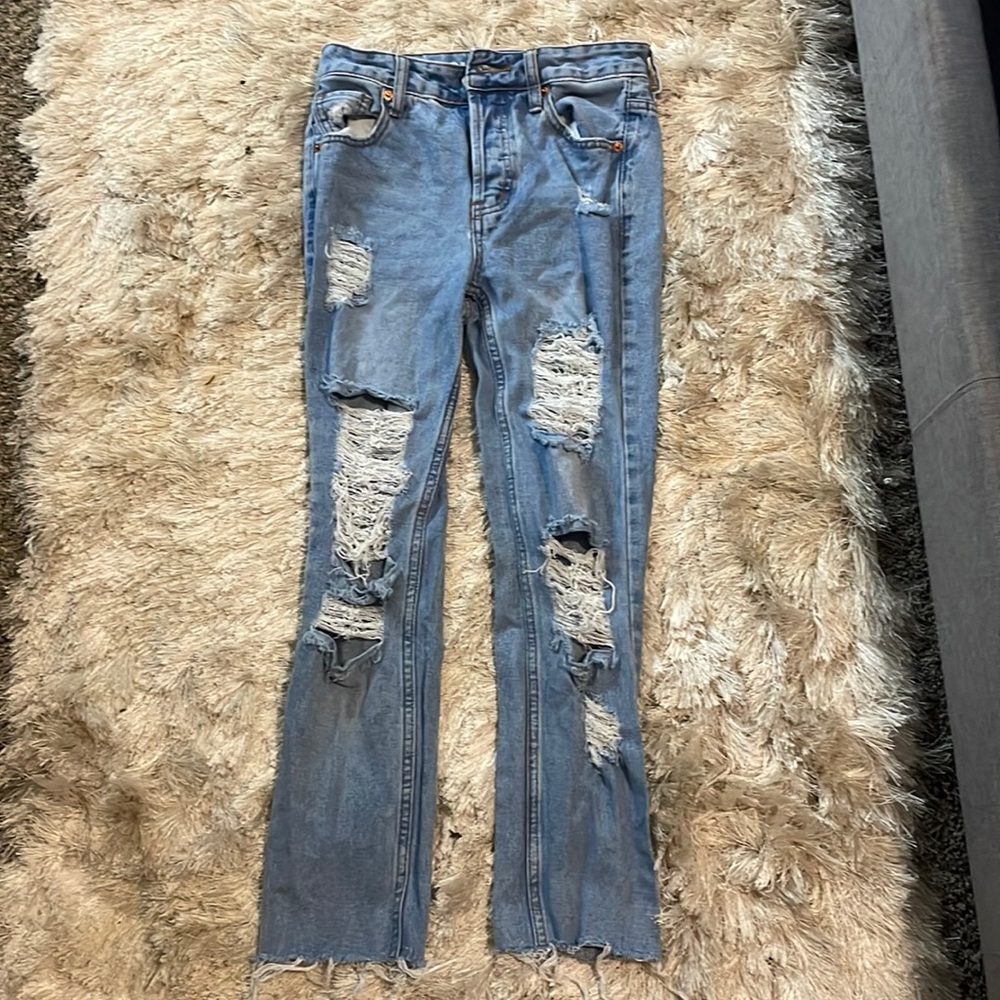 High rise light wash straight fit Jean, Size 25
